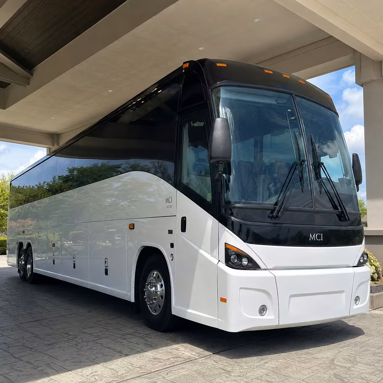 corporate group airport transportation serving macon s business community