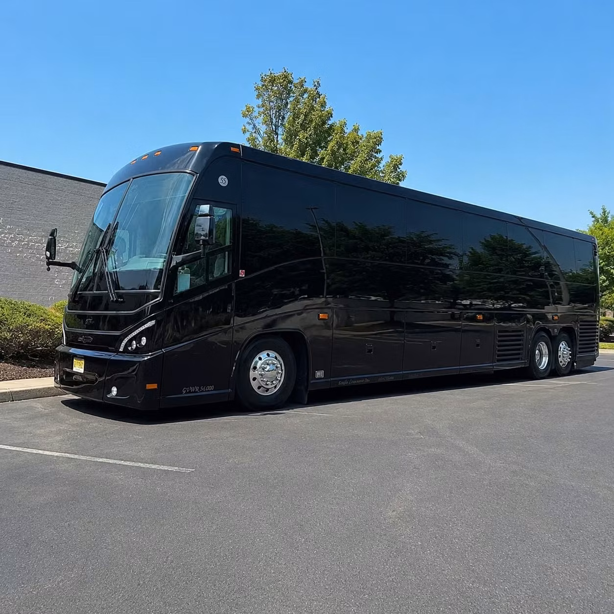 you can find and book employee transportation in macon and any nearby city